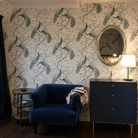 Stylish Retreat In Art Deco Style * Wurzbach